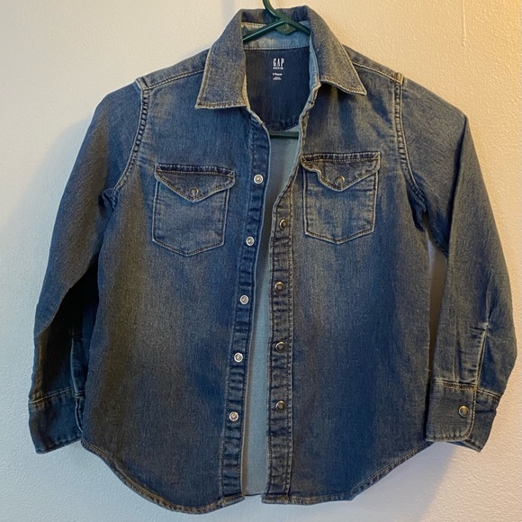 GAP Little Girl’s Denim Shirt/Jacket - Picture 4 of 5